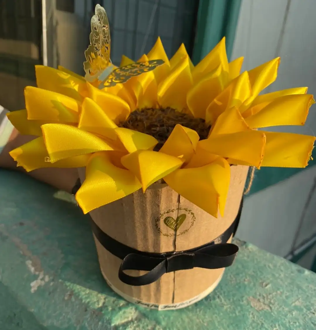 CAJA GIRASOL ENTERNO 4
