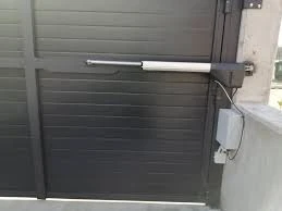 AUTOMATIZACIÓN DE PUERTAS ABATIBLES 4