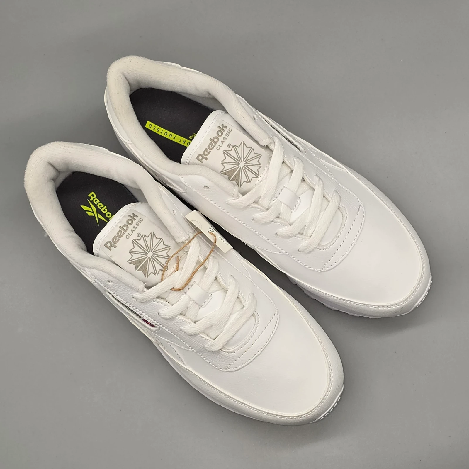 REEBOK CL RENAISSANCE 4