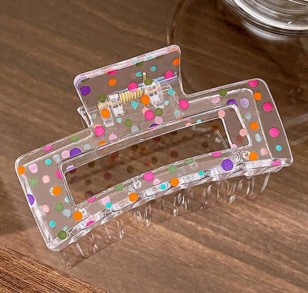 Pinza rectangular transparente