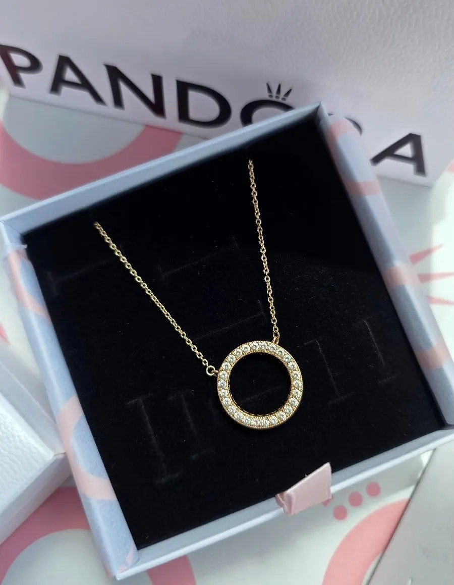 Pandora Rose Gold hearts of circle necklace  2
