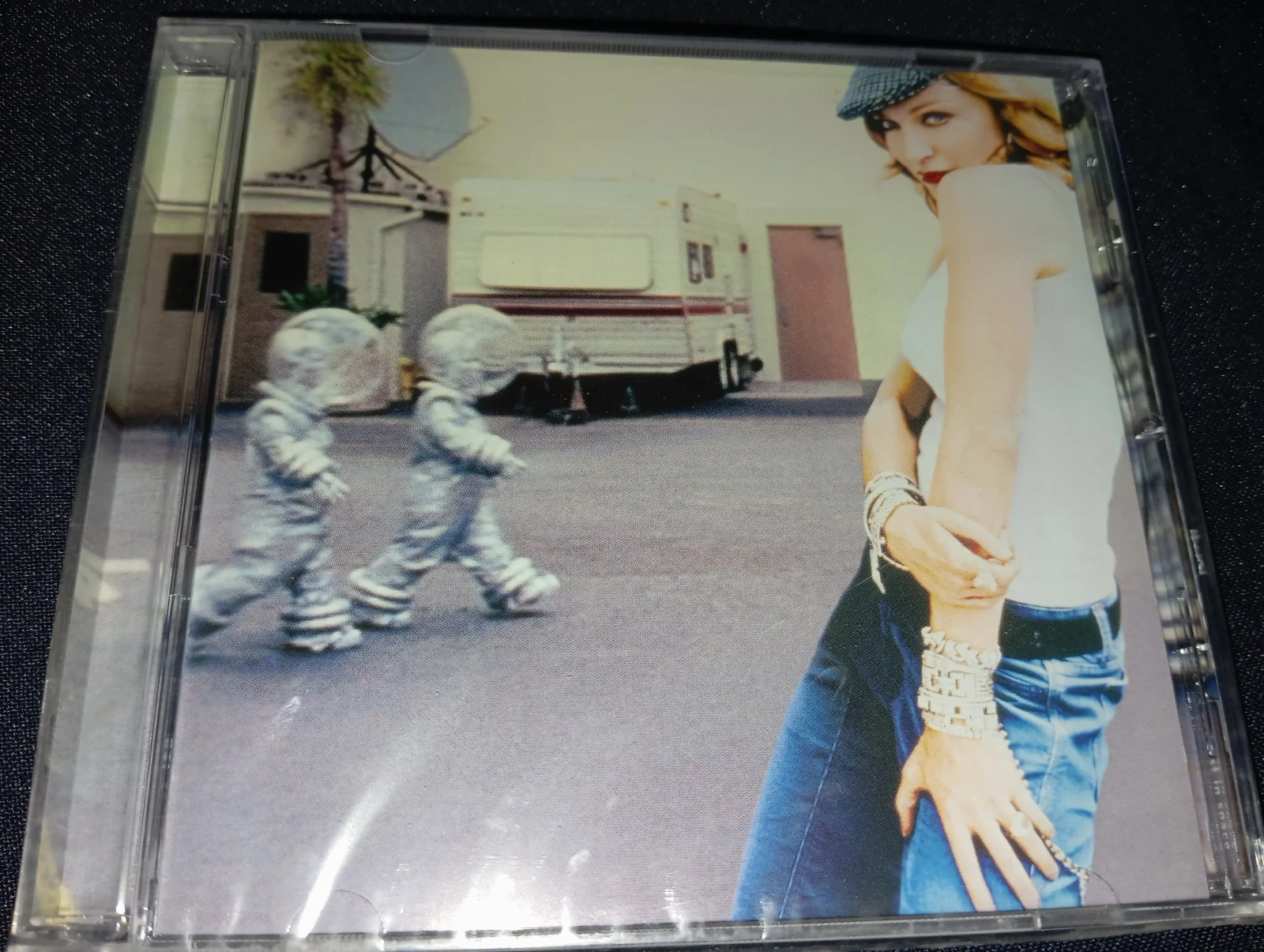 Madonna - Remixed Y Revisted (CHILE)