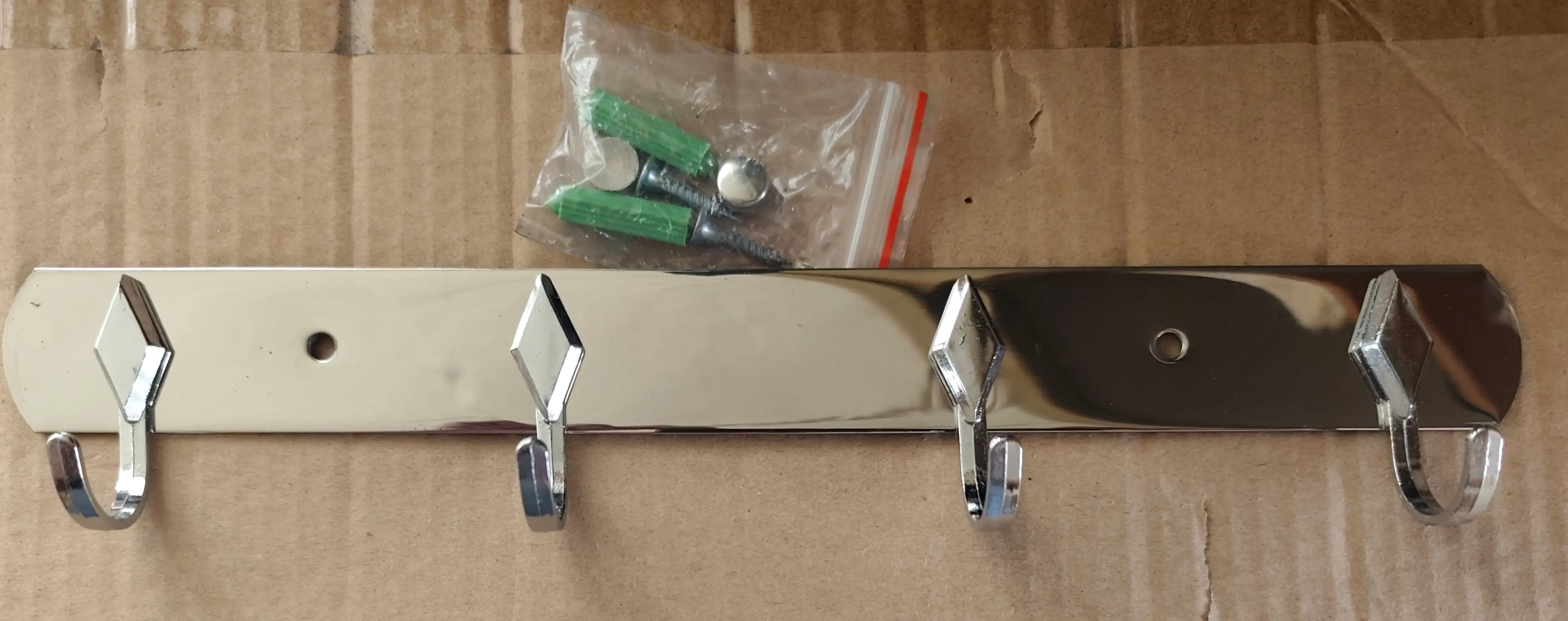 Gancho cuelga llaves de pared 
