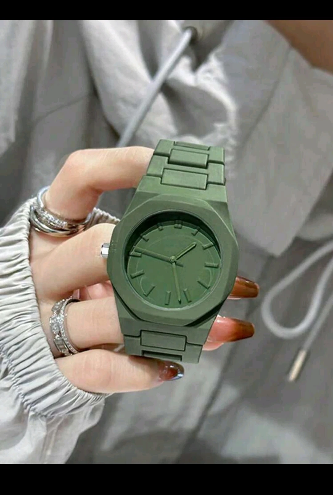 Reloj Tomi Original en Policarbonato  4