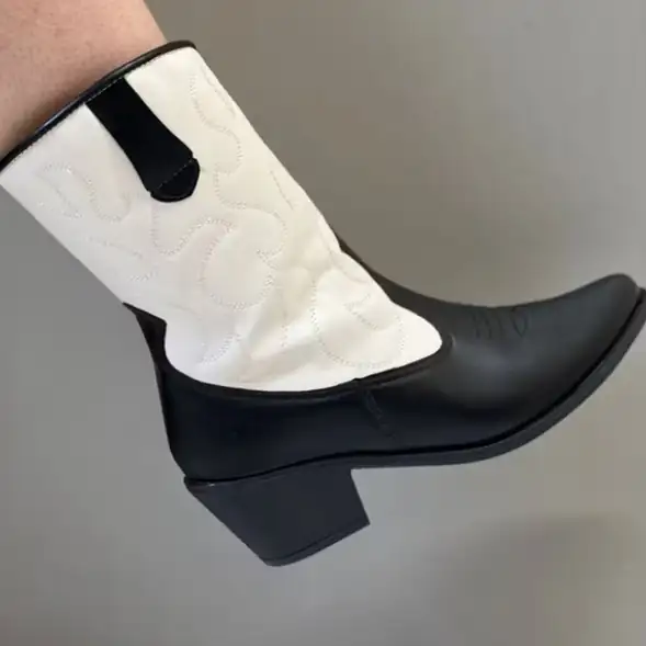 Bota Ana Castela 3