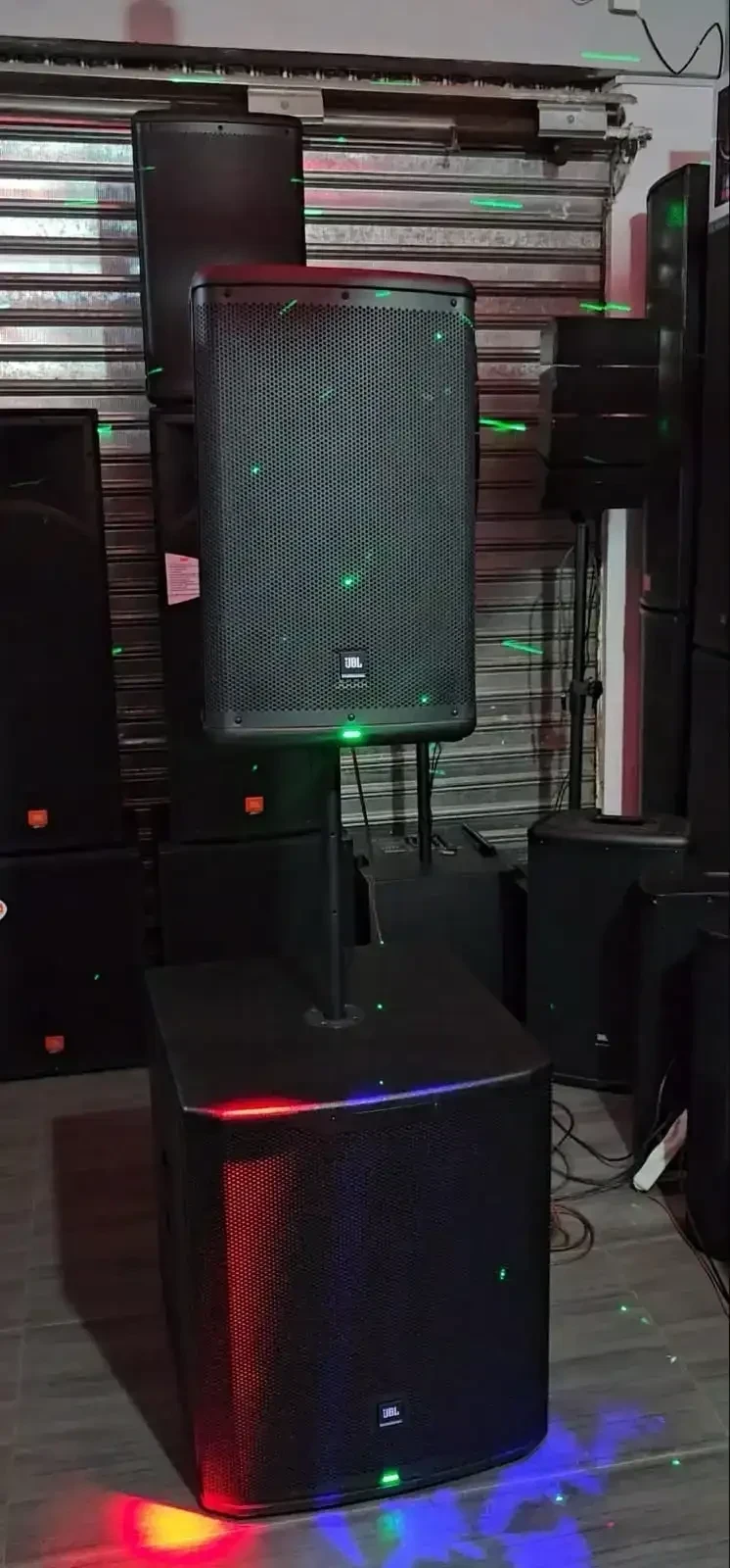 COMBO DE COLUMNA JBL EON 715 BLUETOOTH Y PRX 918XLF BLUETOOTH 💥 3