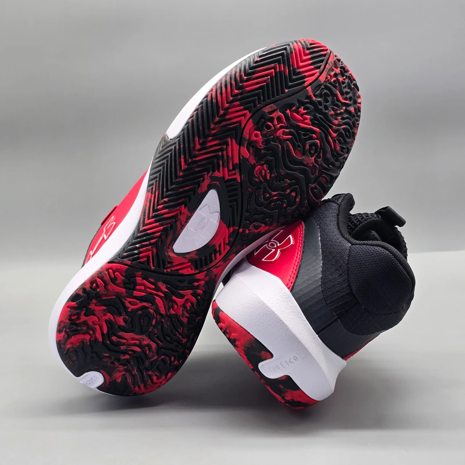 ZAPATILLAS UNDER ARMOUR LOCKDOWN 7 4