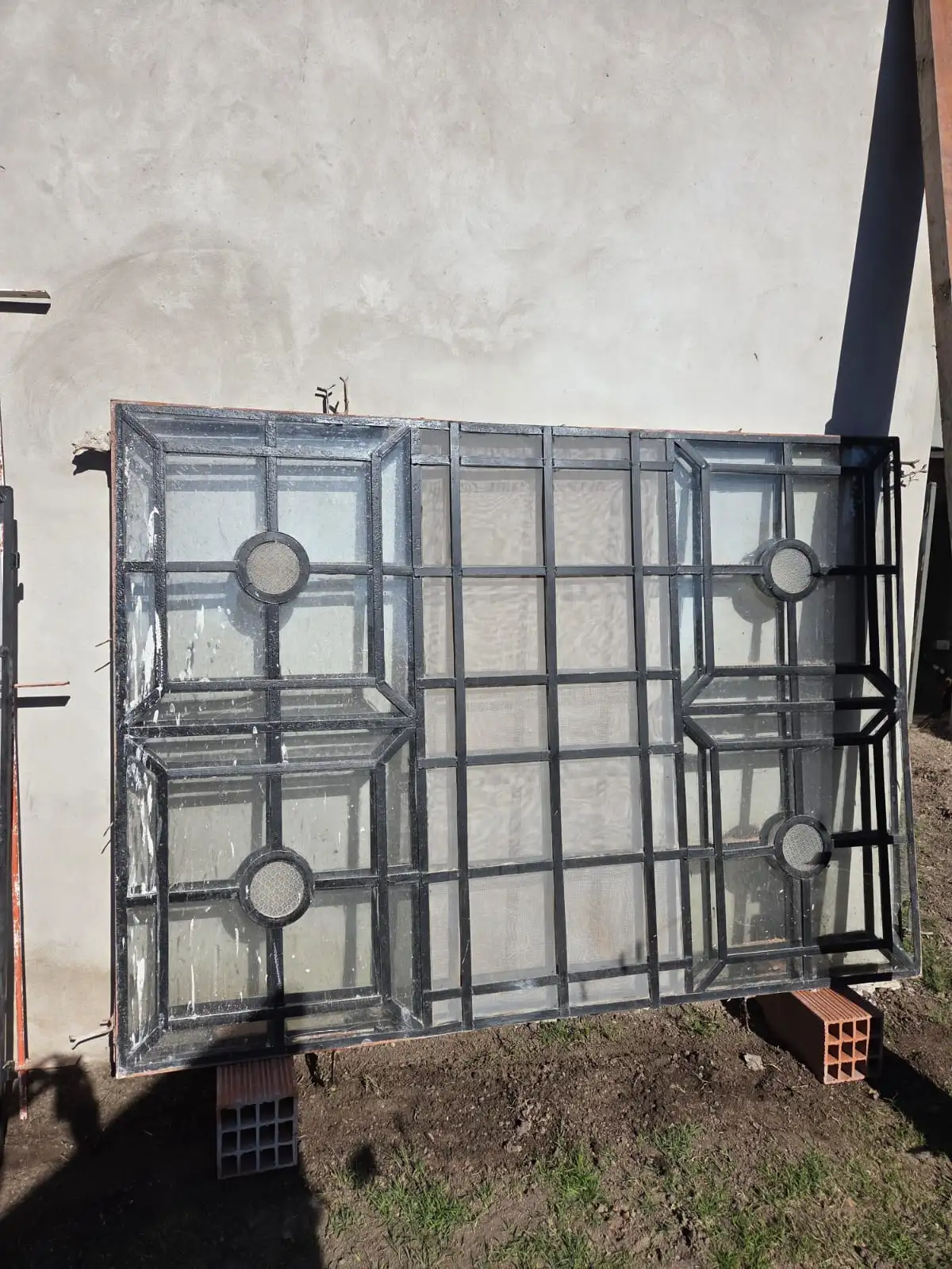 2 ventana iguales cada Alto 2,20 Ancho 1,60
