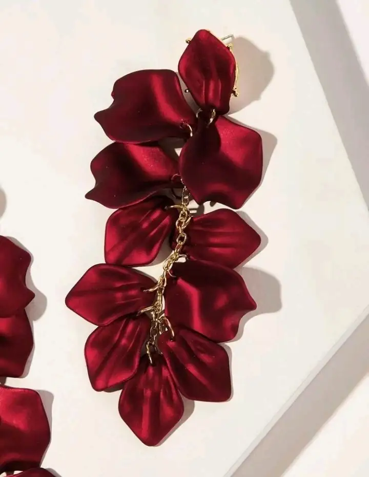Pendientes largos con diseño de petalo 2