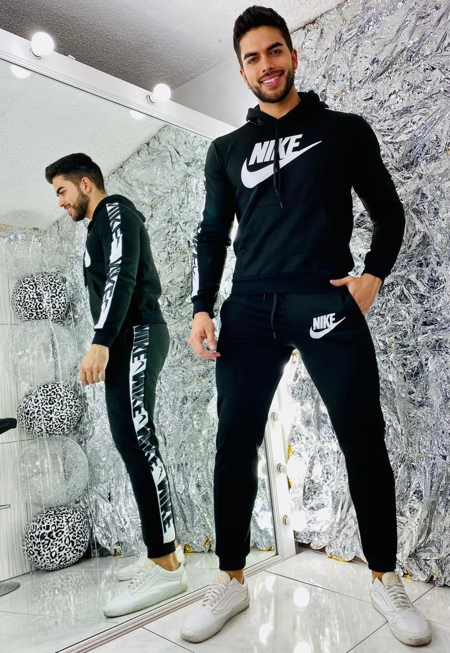 Deportivo NIKE de caballero 