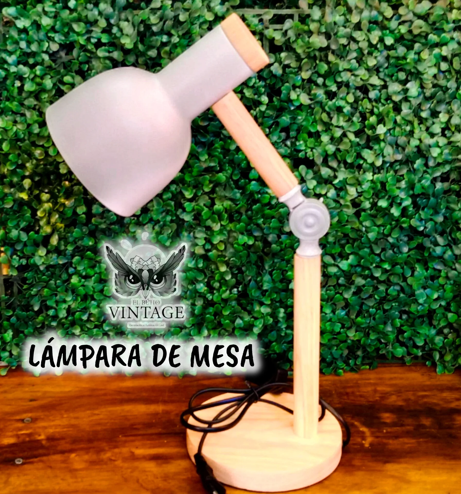 Lámpara de Escritorio Tipo Madera  3