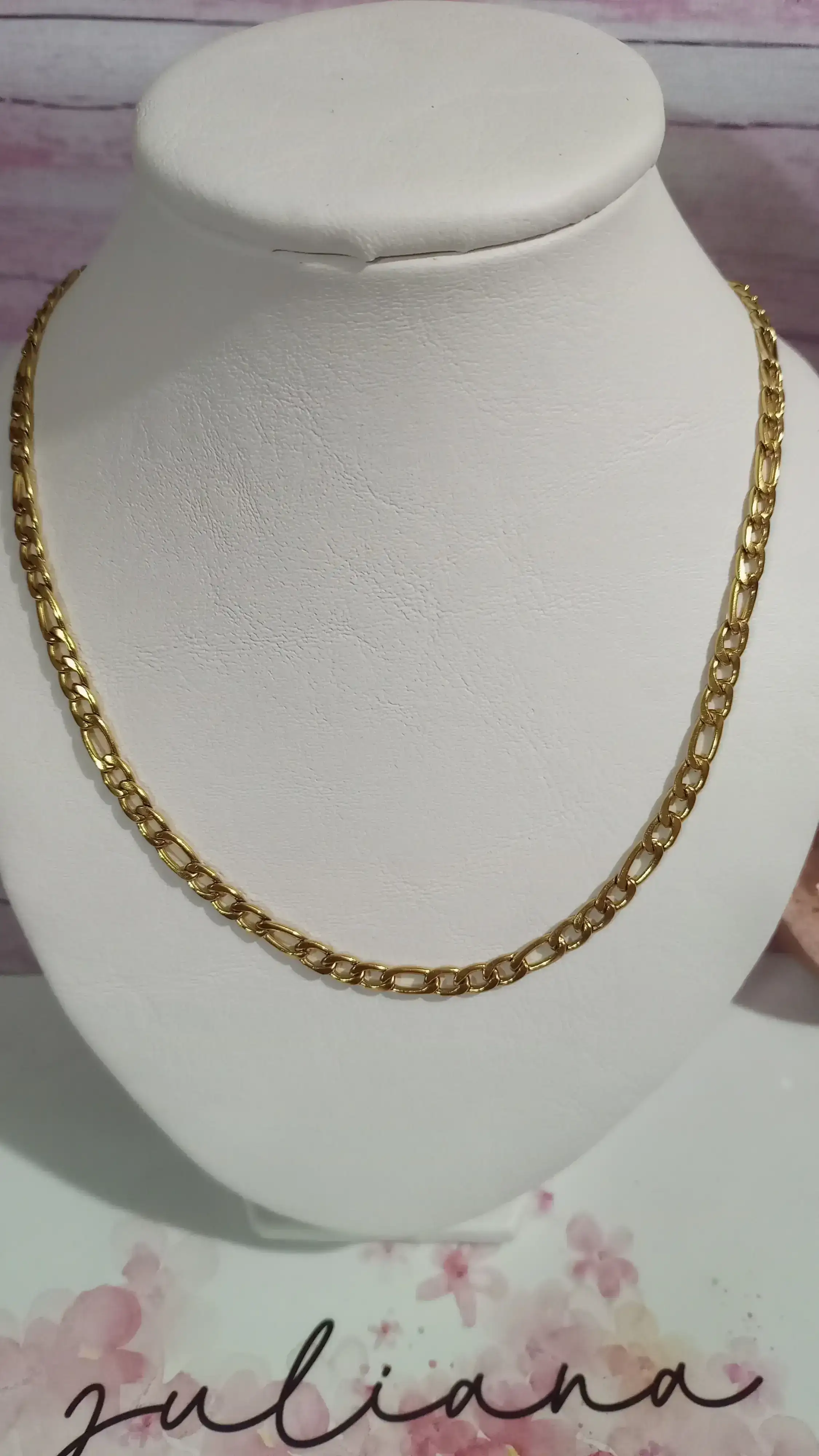 Cadena plana de acero dorado!!! Divina💕