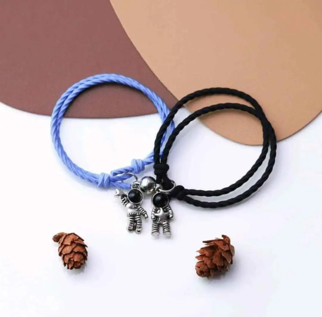 Pulseras duo astronauta  2