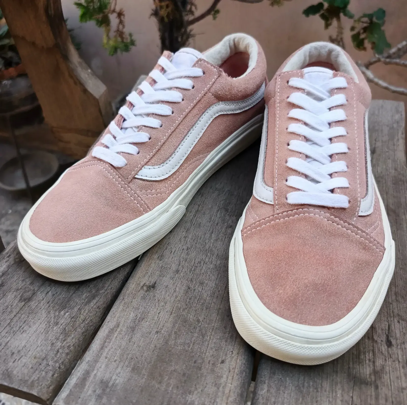 Vans 2