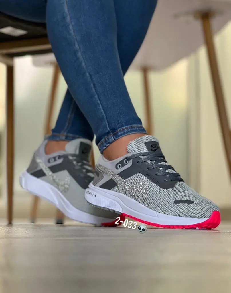NIKE TY AA 2