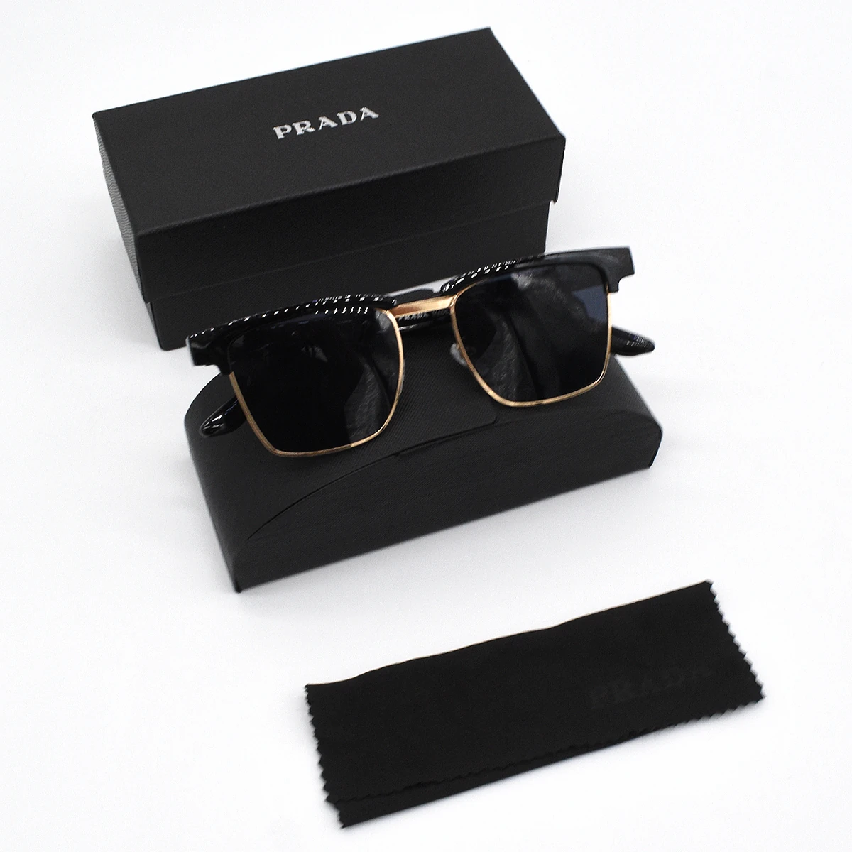 Lentes de Sol Prada 3