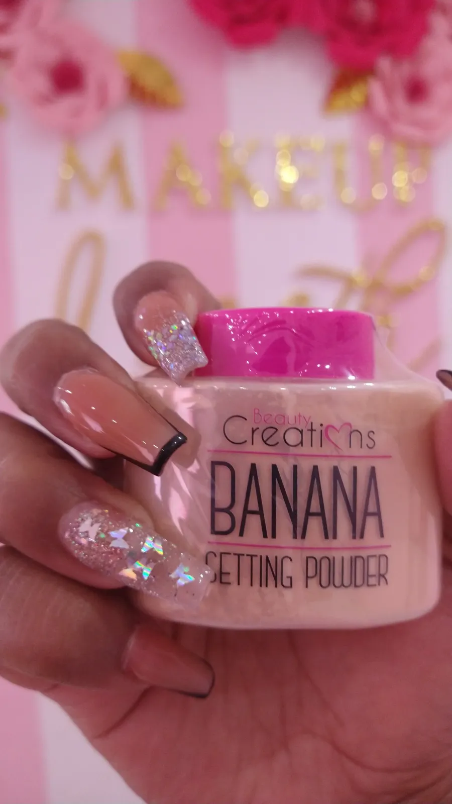 Polvo fijador banana de beauty creations 3