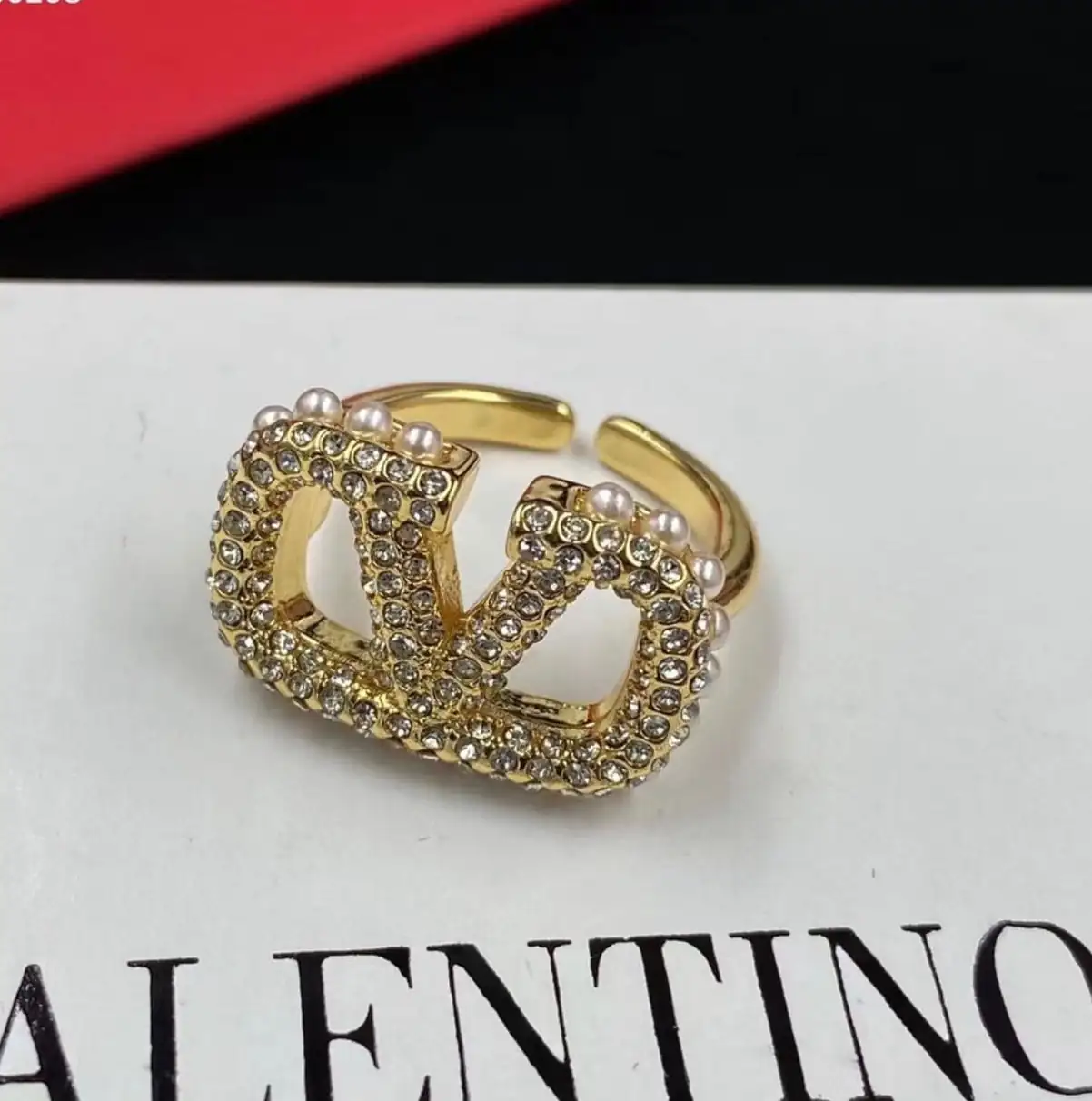 Valentino 
