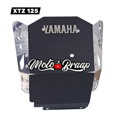 AC XTZ 125 PECHERA PROTECTOR MOTOR XTZ 125 3D NEGRO CON ALETAS Y LOGO CROMO URUS PR1273-10