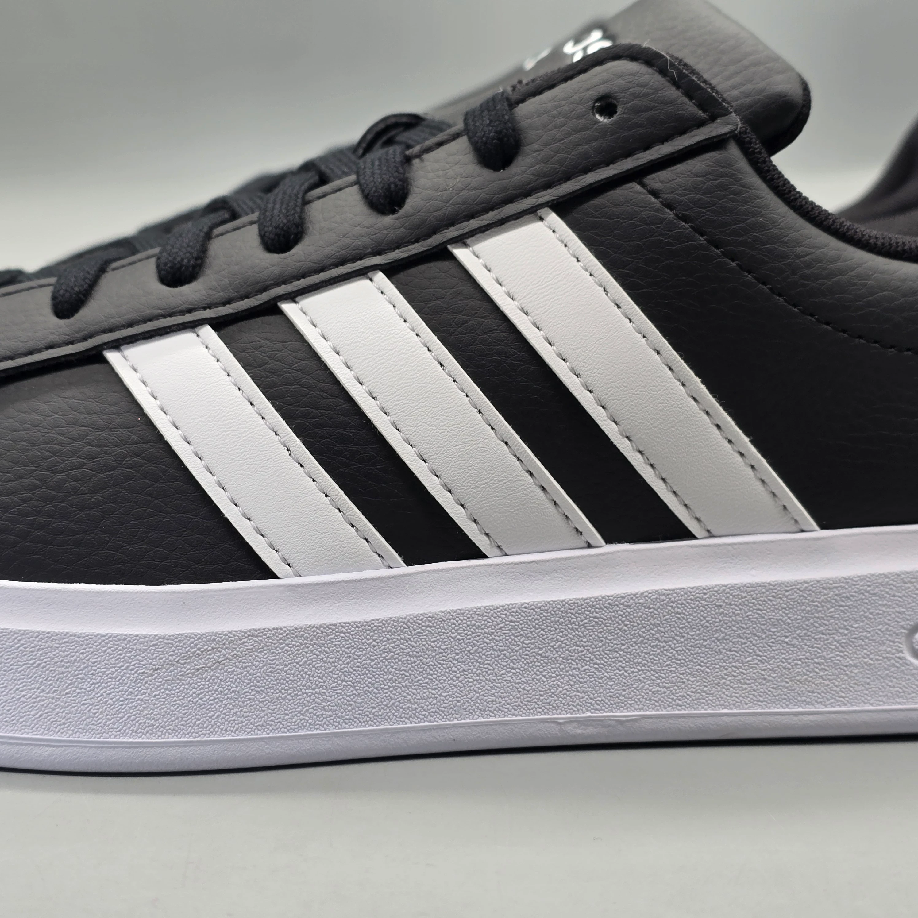 TENIS ADIDAS GRAND COURT 2.0 8