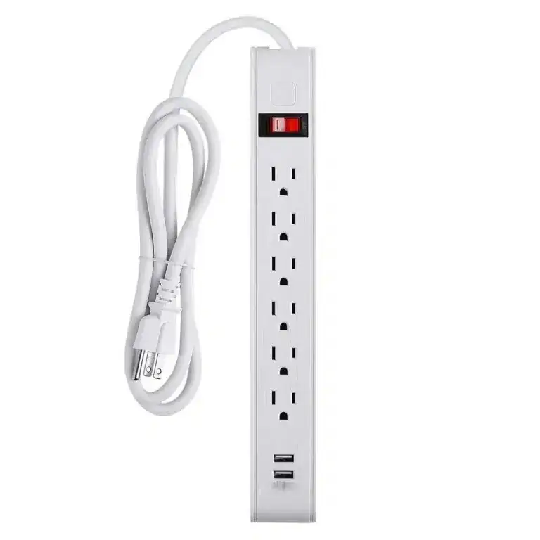 REGLETA 6 ENTRADAS CON USB