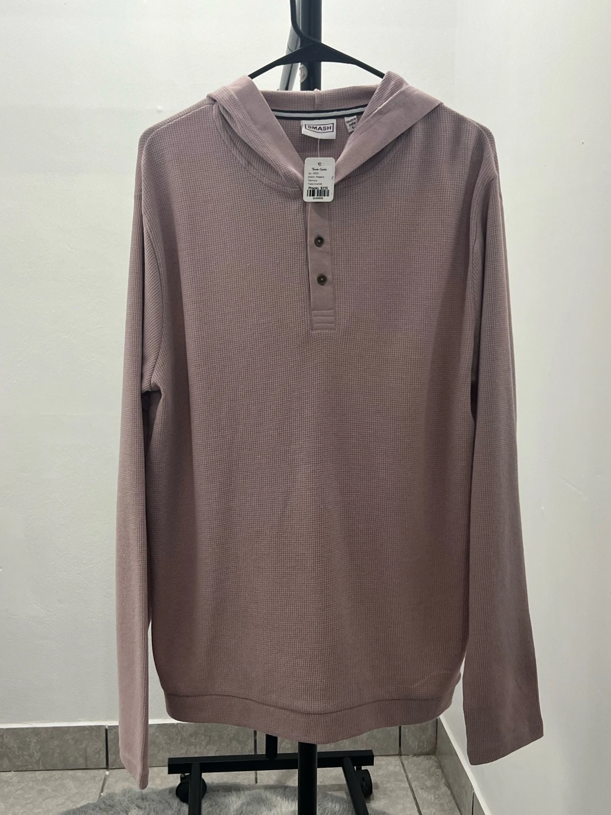 Playera Térmica con gorro 3