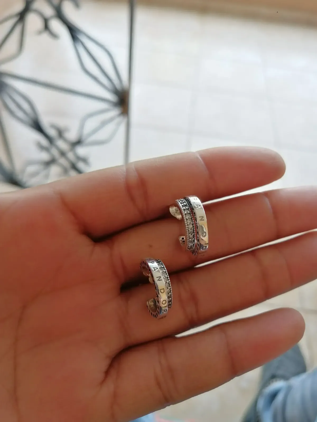 Pendientes Aro Logo 3