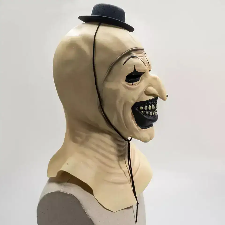 Mascara en latex  4