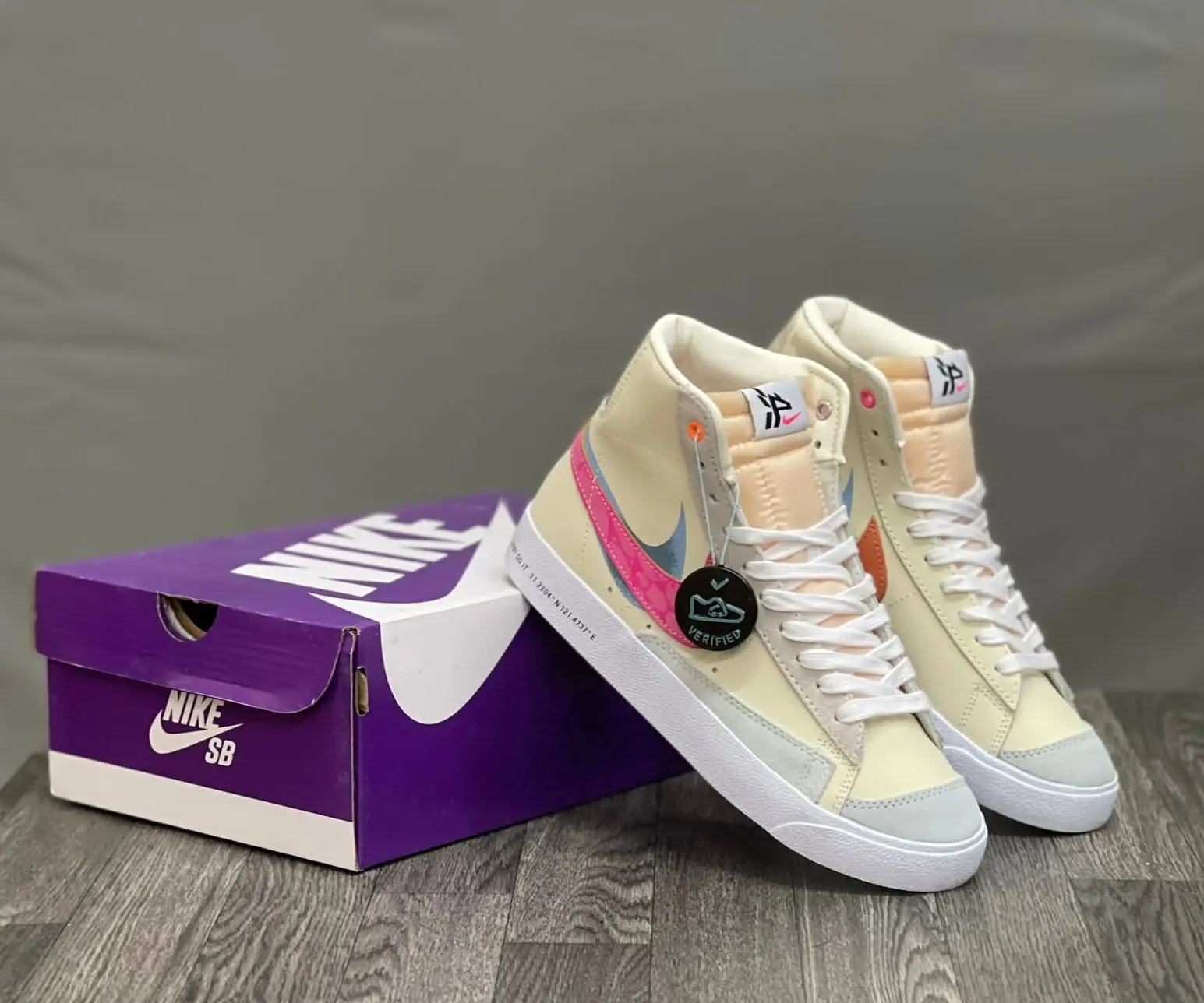 NIKE BLAZER CABALLERO AAA