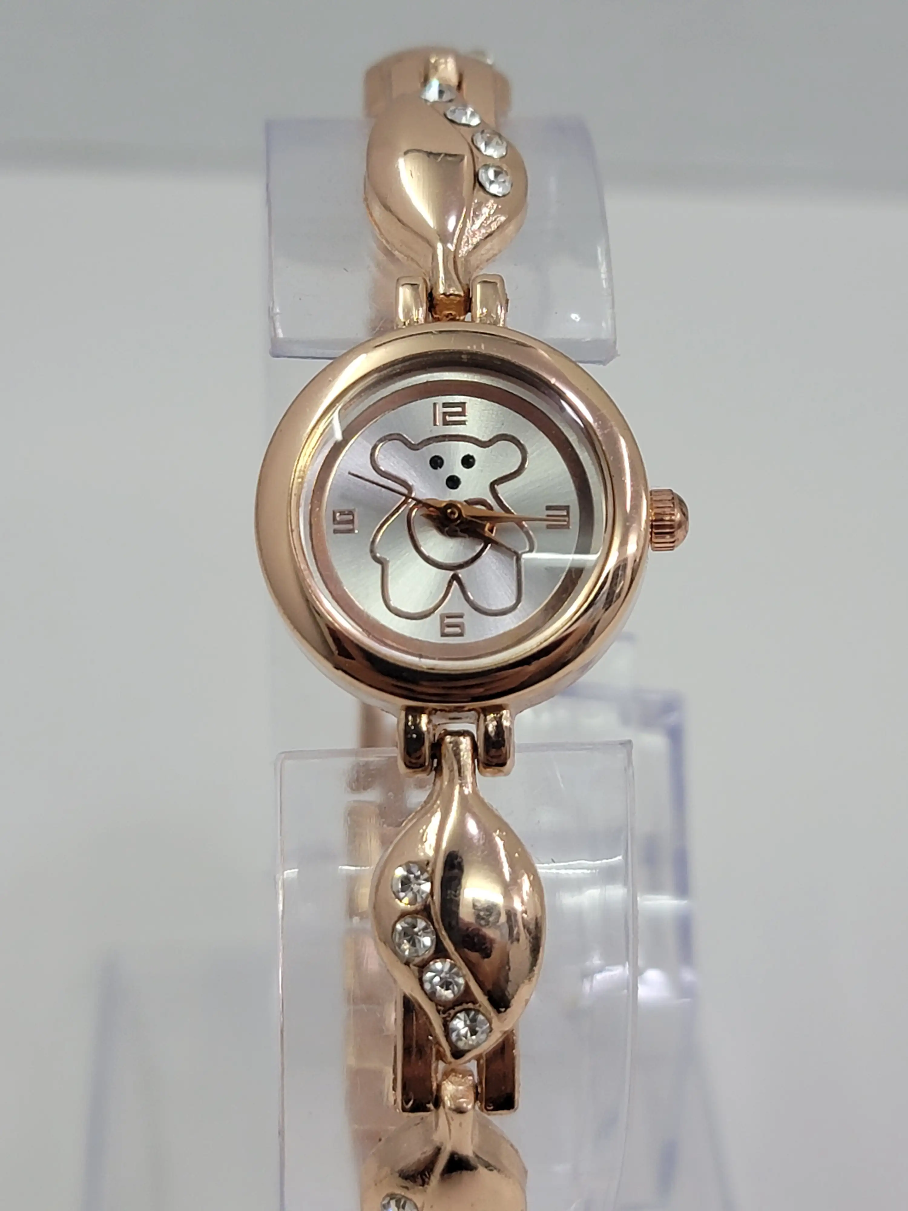 RELOJ DORADO GOLD  4