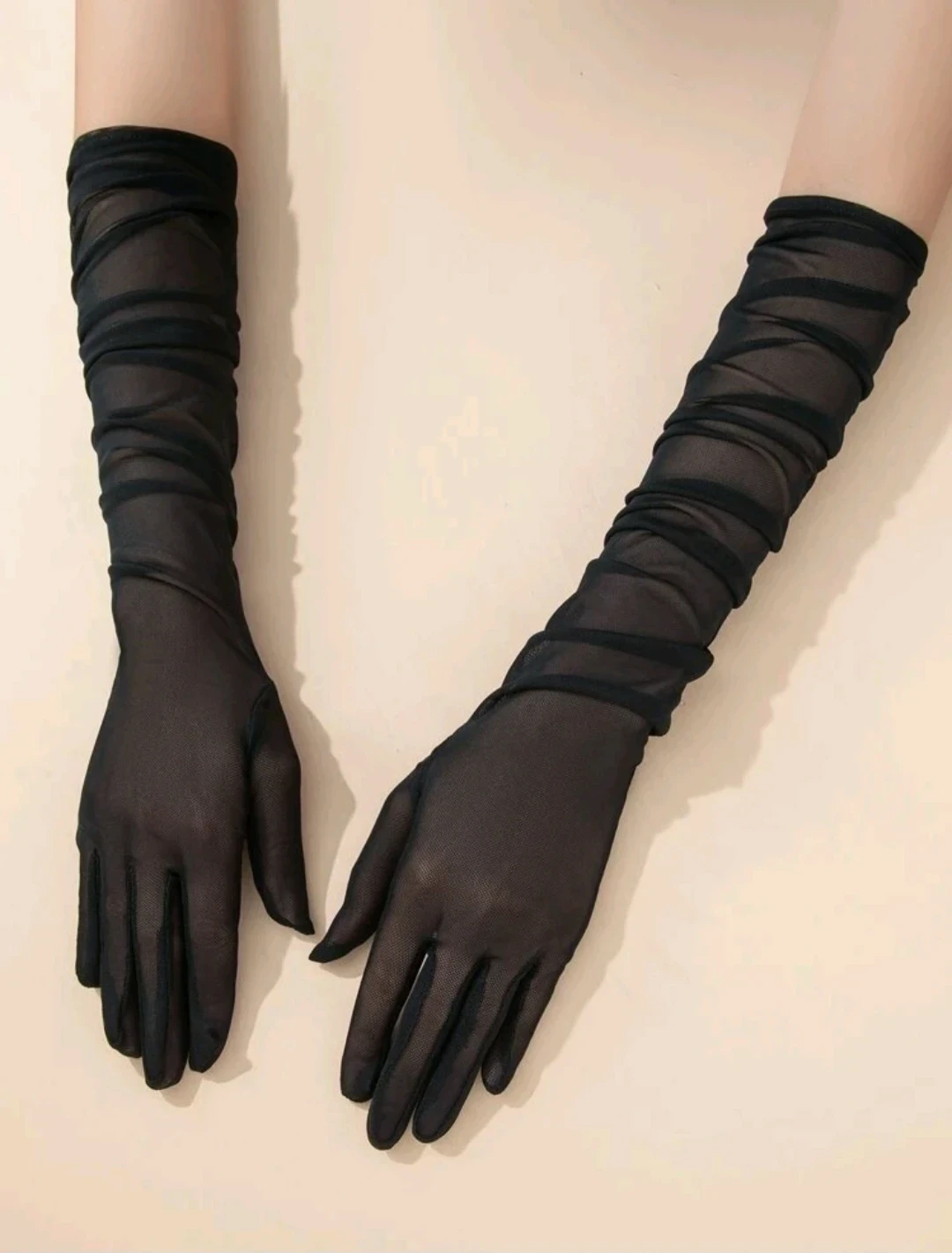Par Guantes negros 4