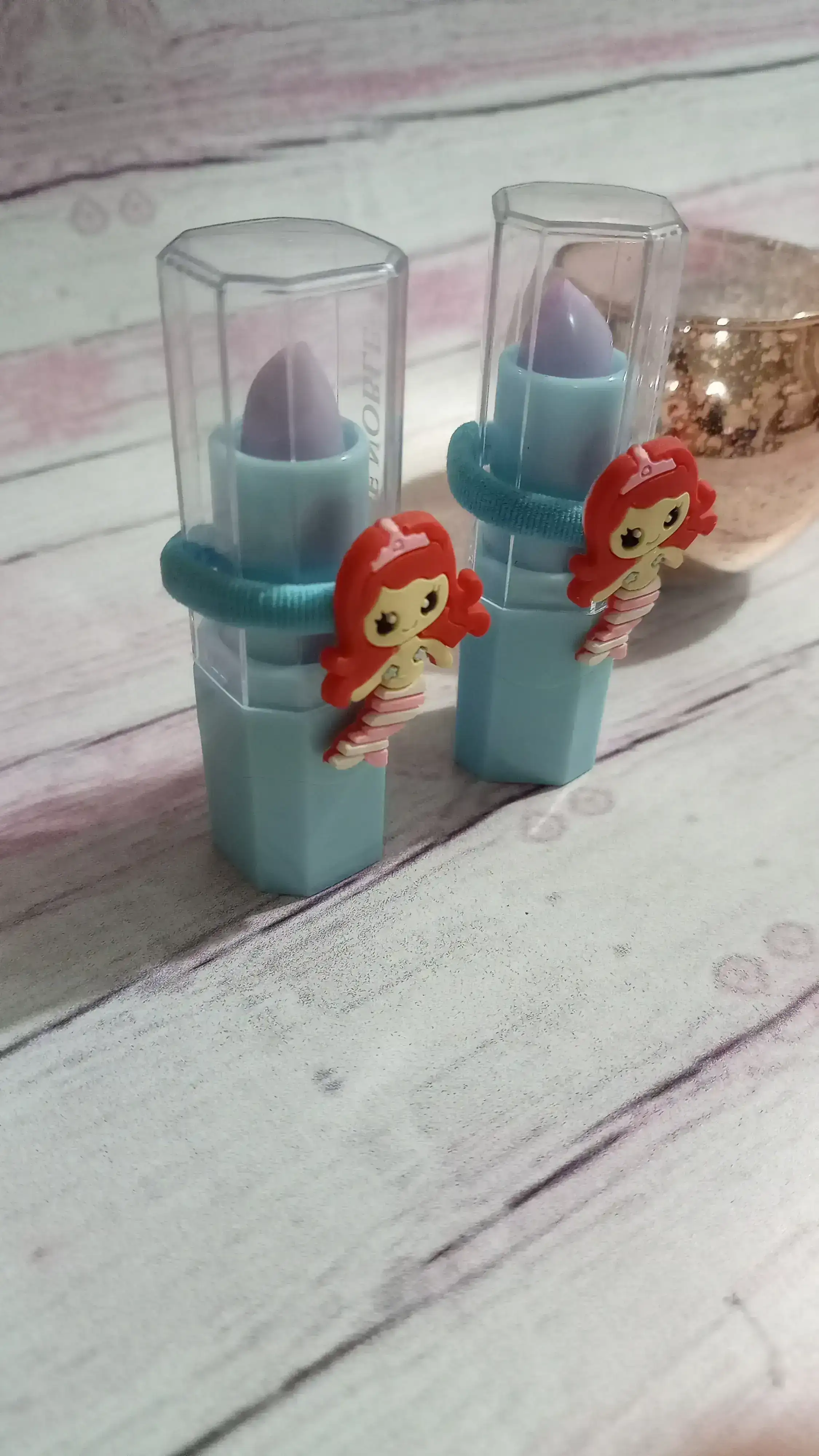 Labial con colita 🧜‍♀️ 2