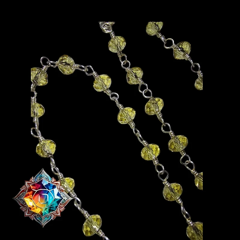 Bello collar de cristal facetado amarillo 4