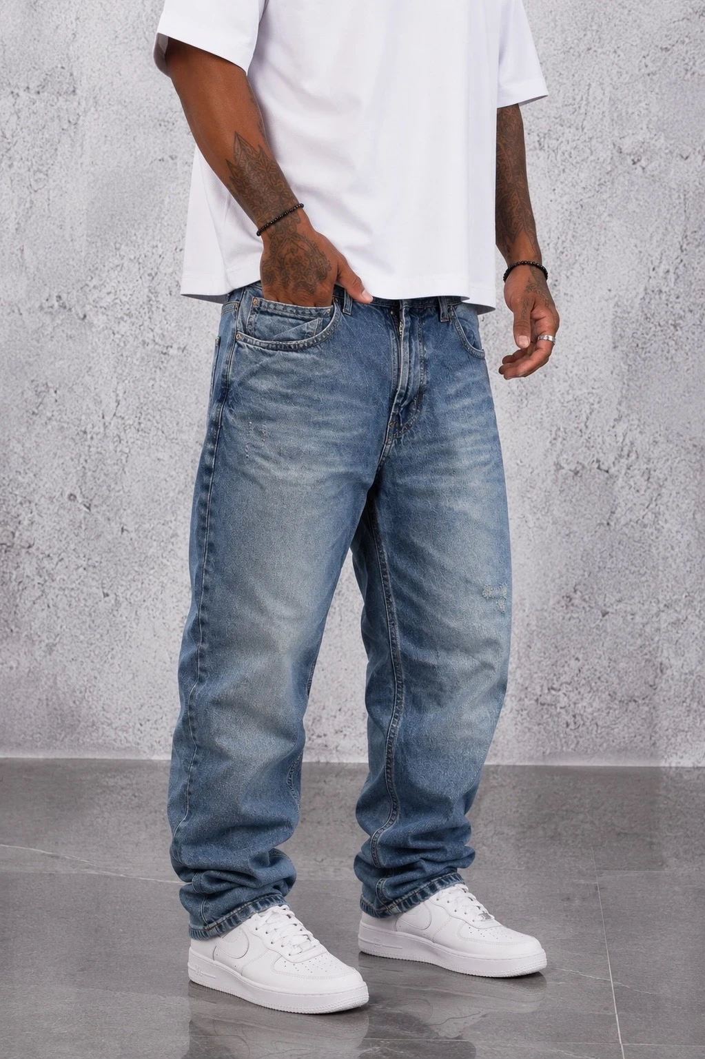 MOM JEANS HOMBRE