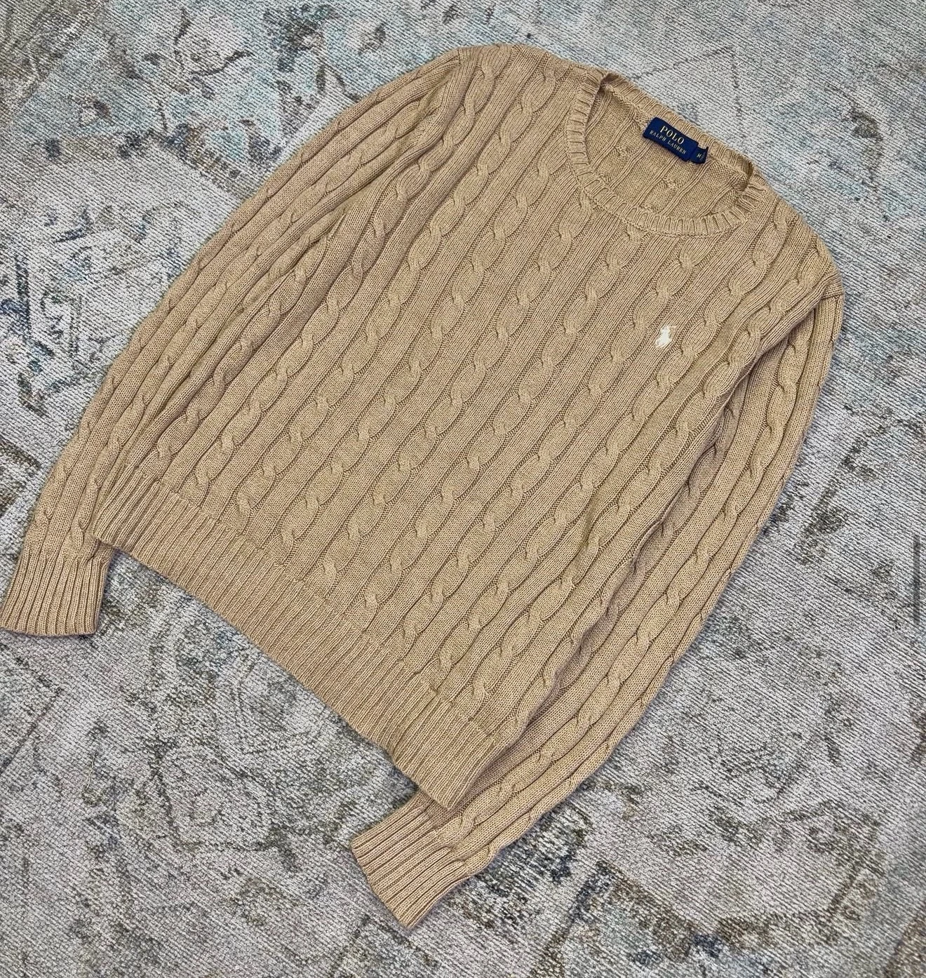 Suéter cable-knit Polo Ralph Lauren beige  de cuello redondo. mujer  2