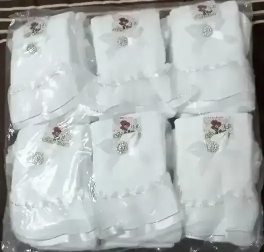 Calceta de olan blanca talla 9-12