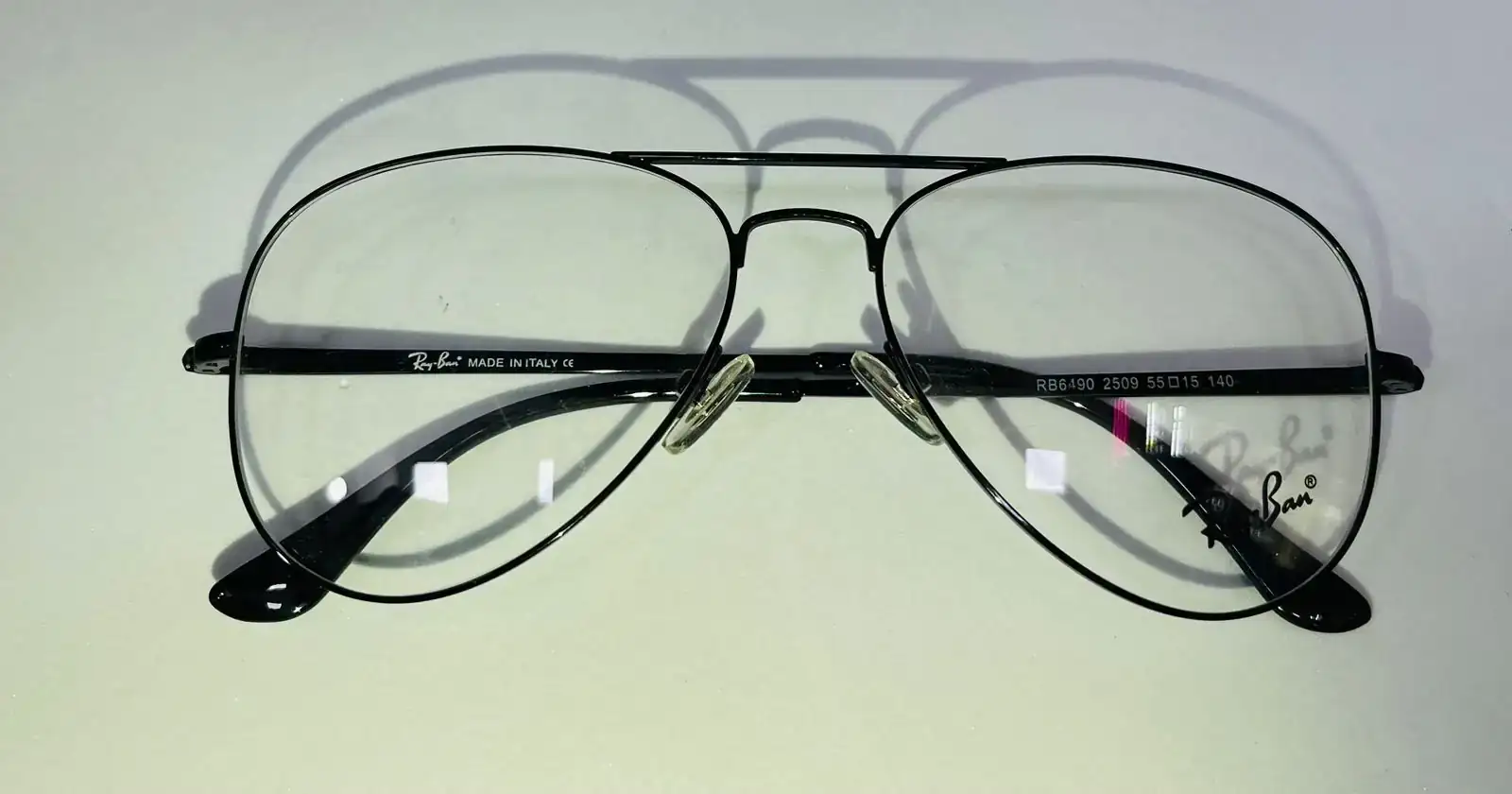 Ray ban