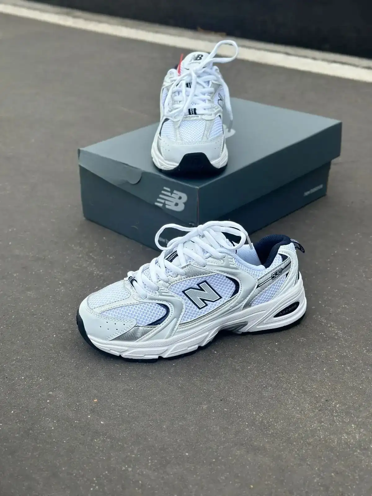 NEW BALANCE 530 2
