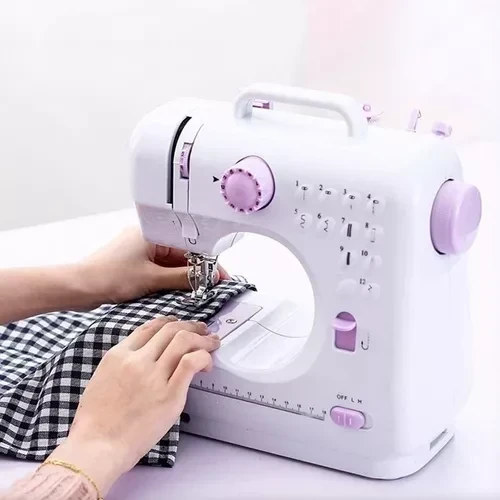 Máquina de coser con luz Suono 