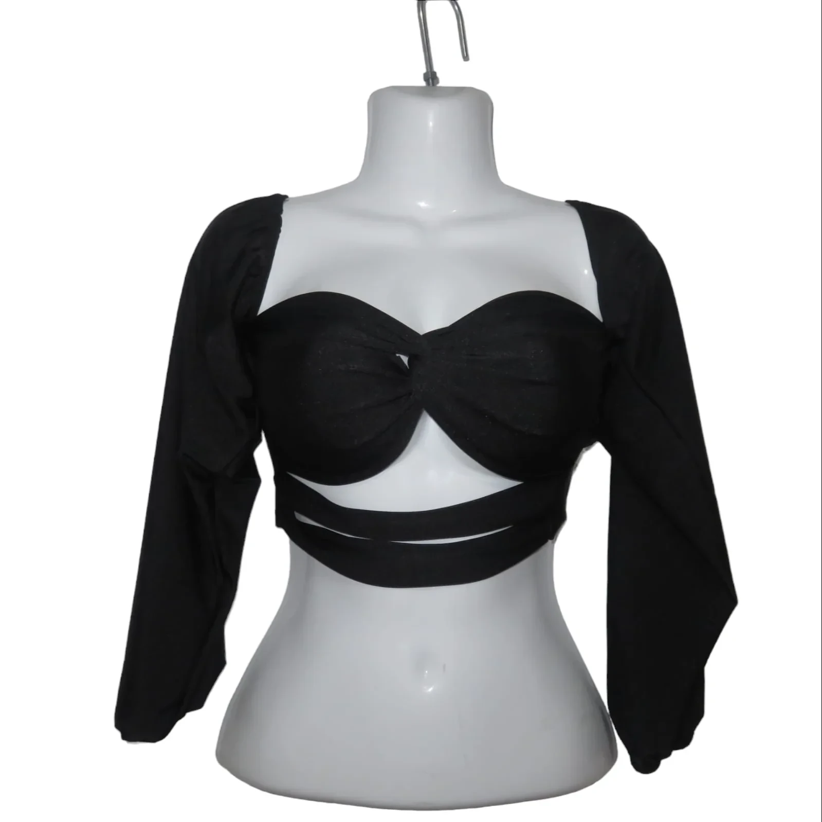 Top cruzado negro