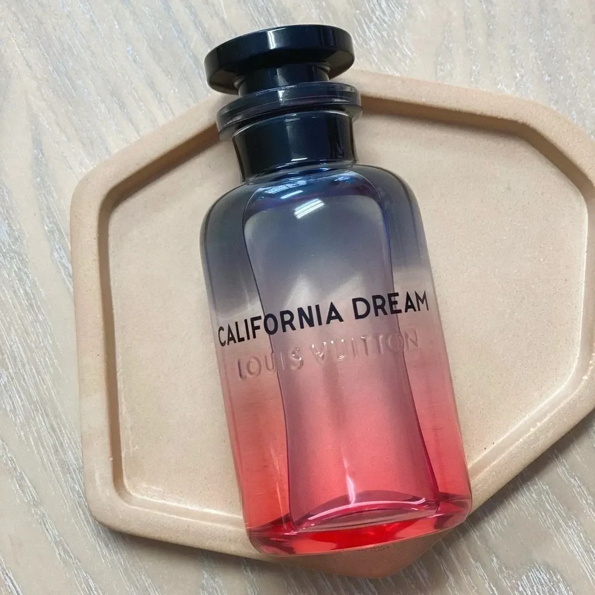 1.1 - California Dream Louis Vuitton - Unisex   3