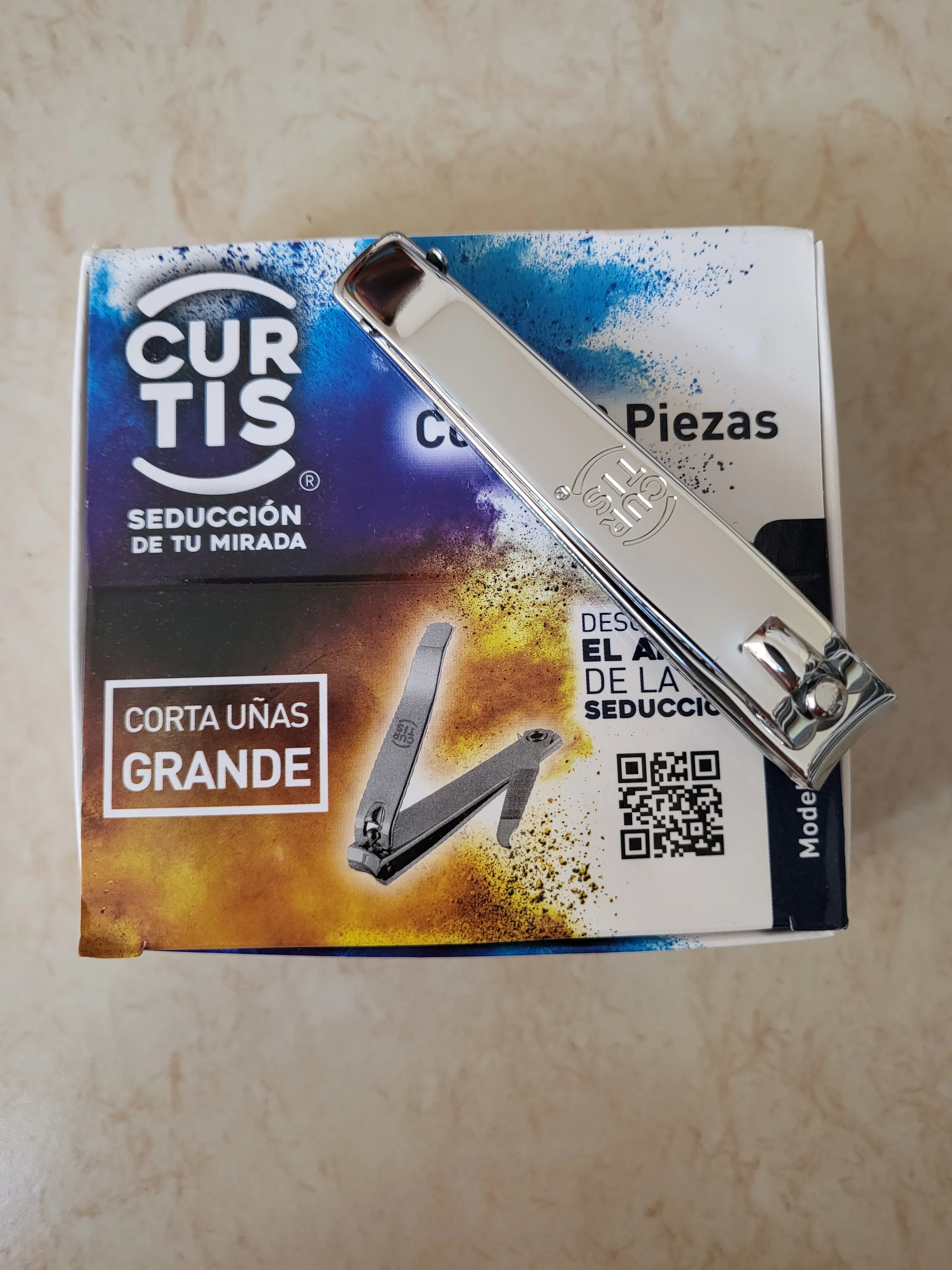 Corta uñas grande