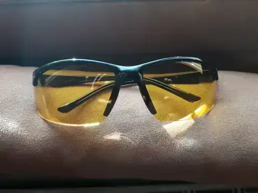 Lentes deportivos de noche 2
