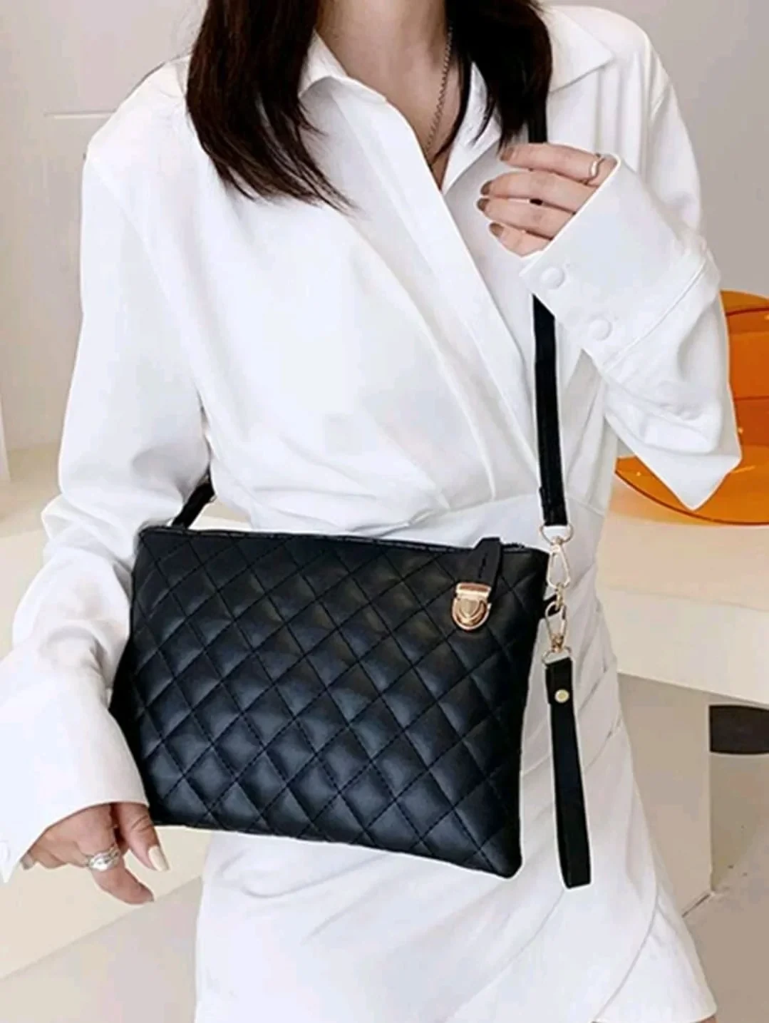 Bolso ligero elegante  4