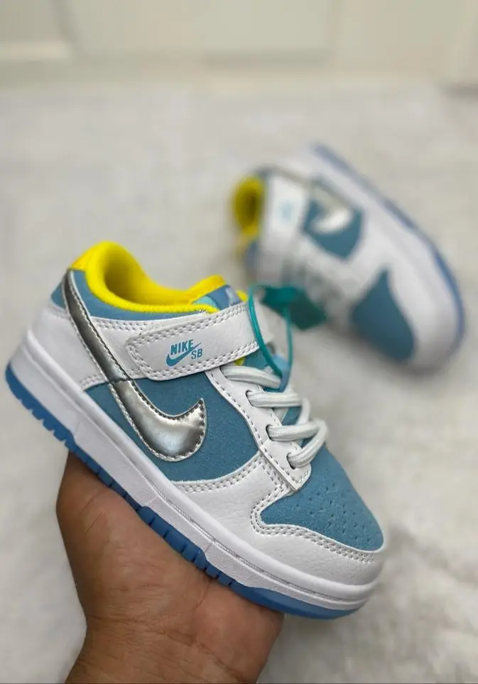 NIKE AF1 NIÑOS  3