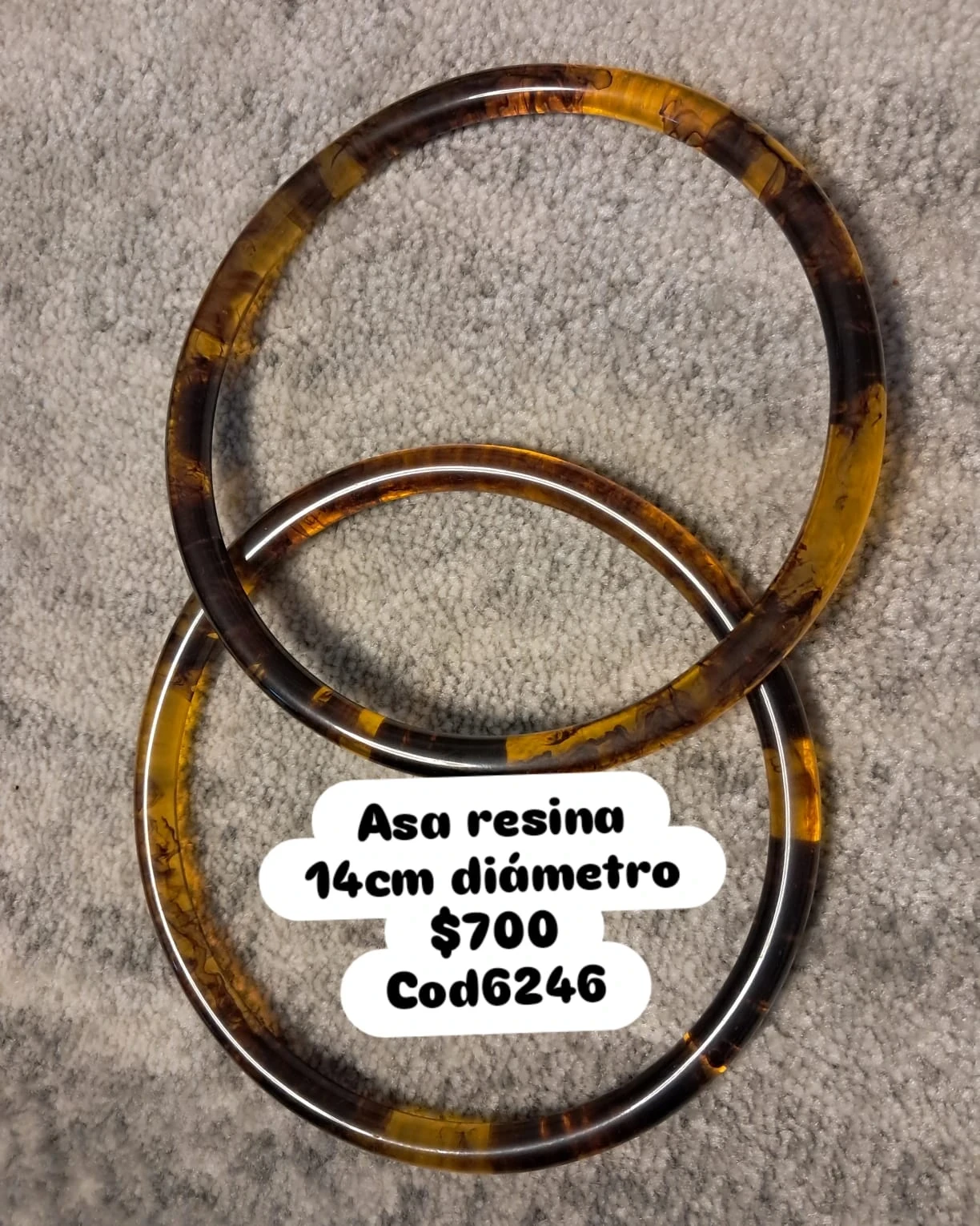 ASAS DE RESINA