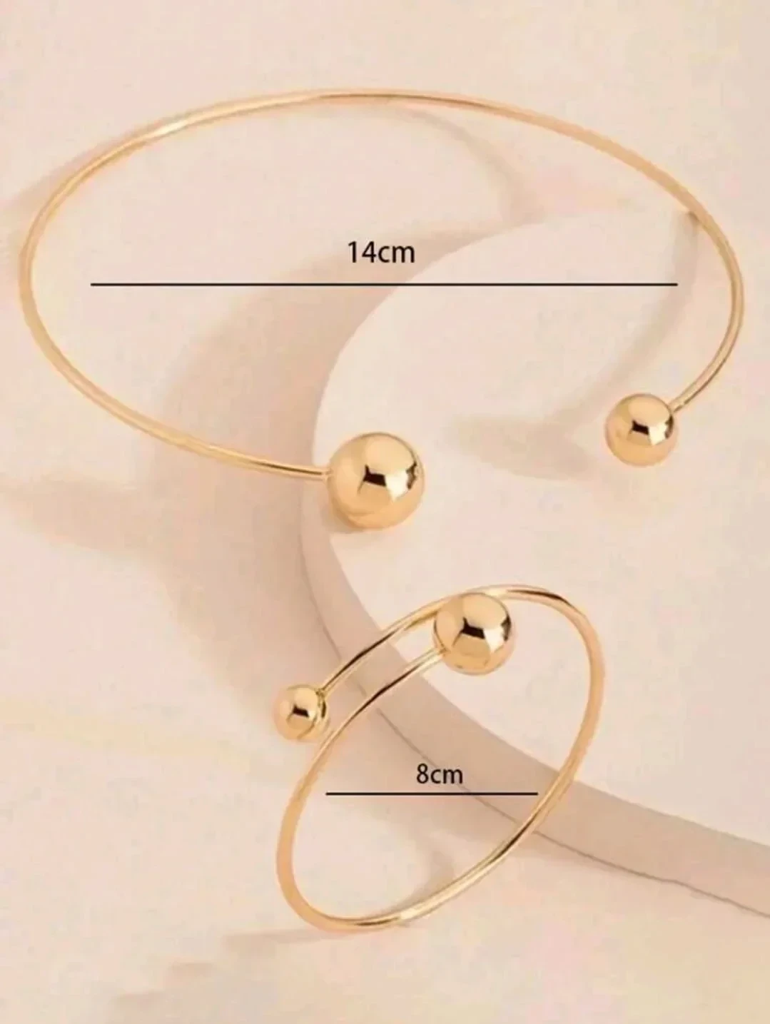 Elegante set color oro en hierro  3