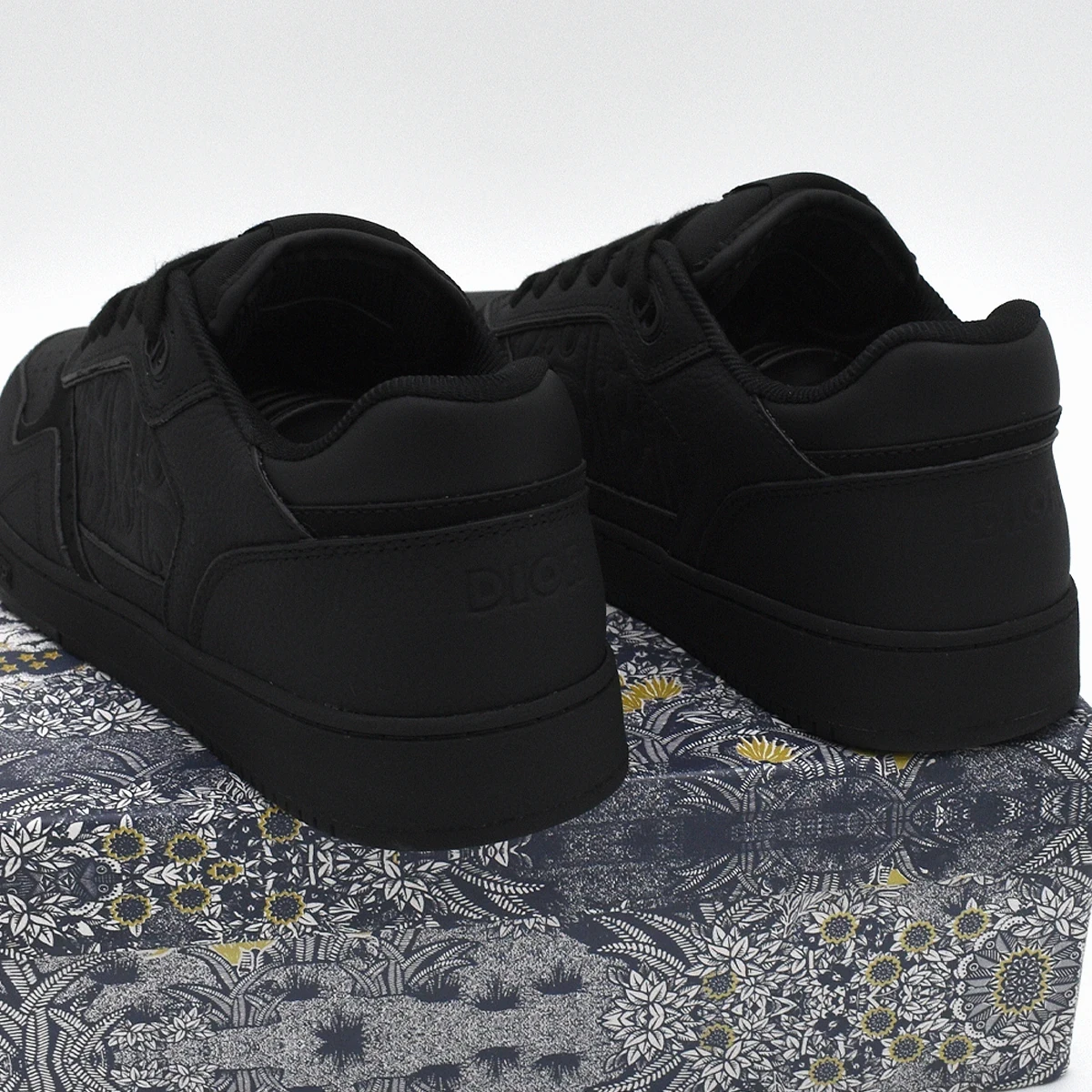 B27 Dior caña baja Gravity negras 2