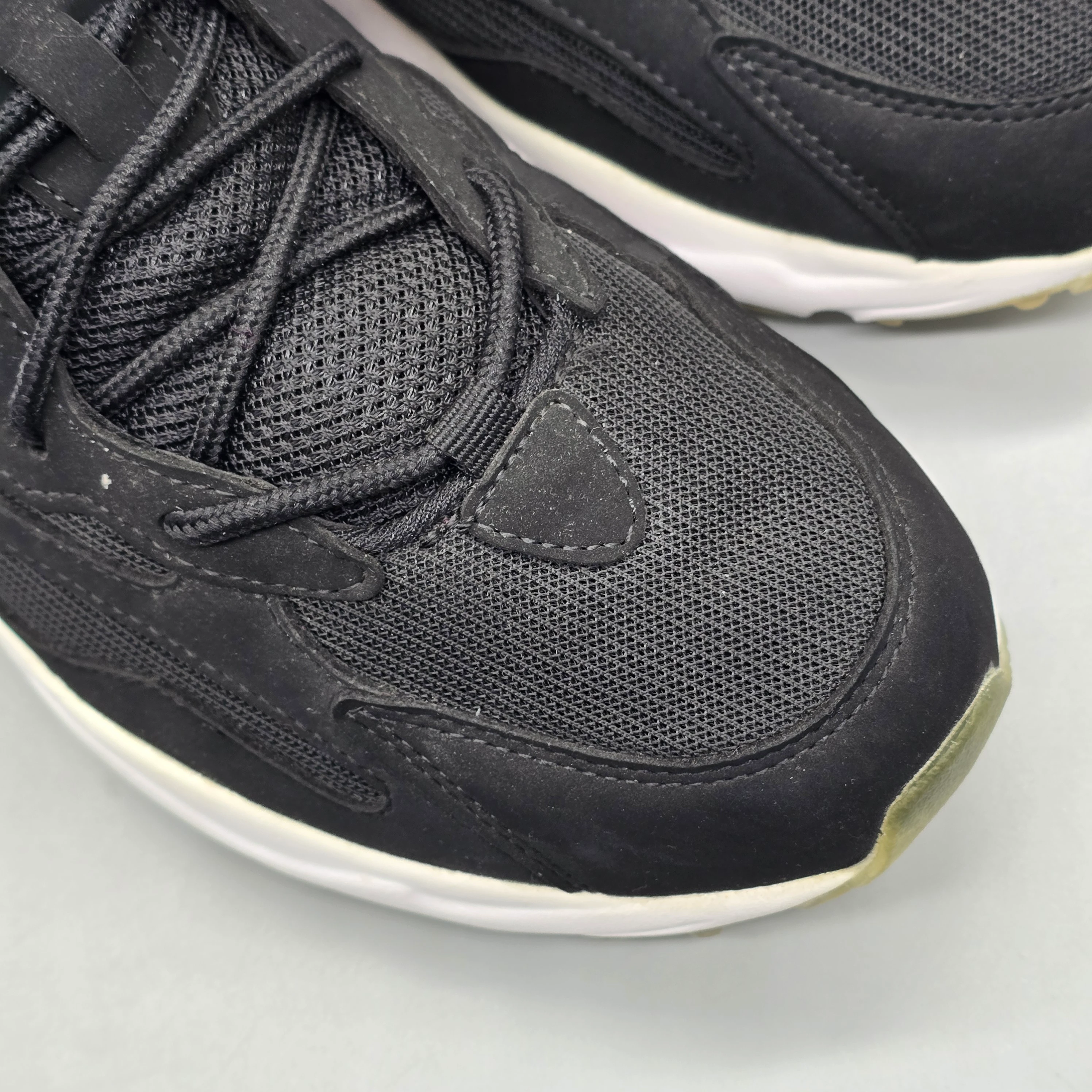 FILA RAY TRACER 6