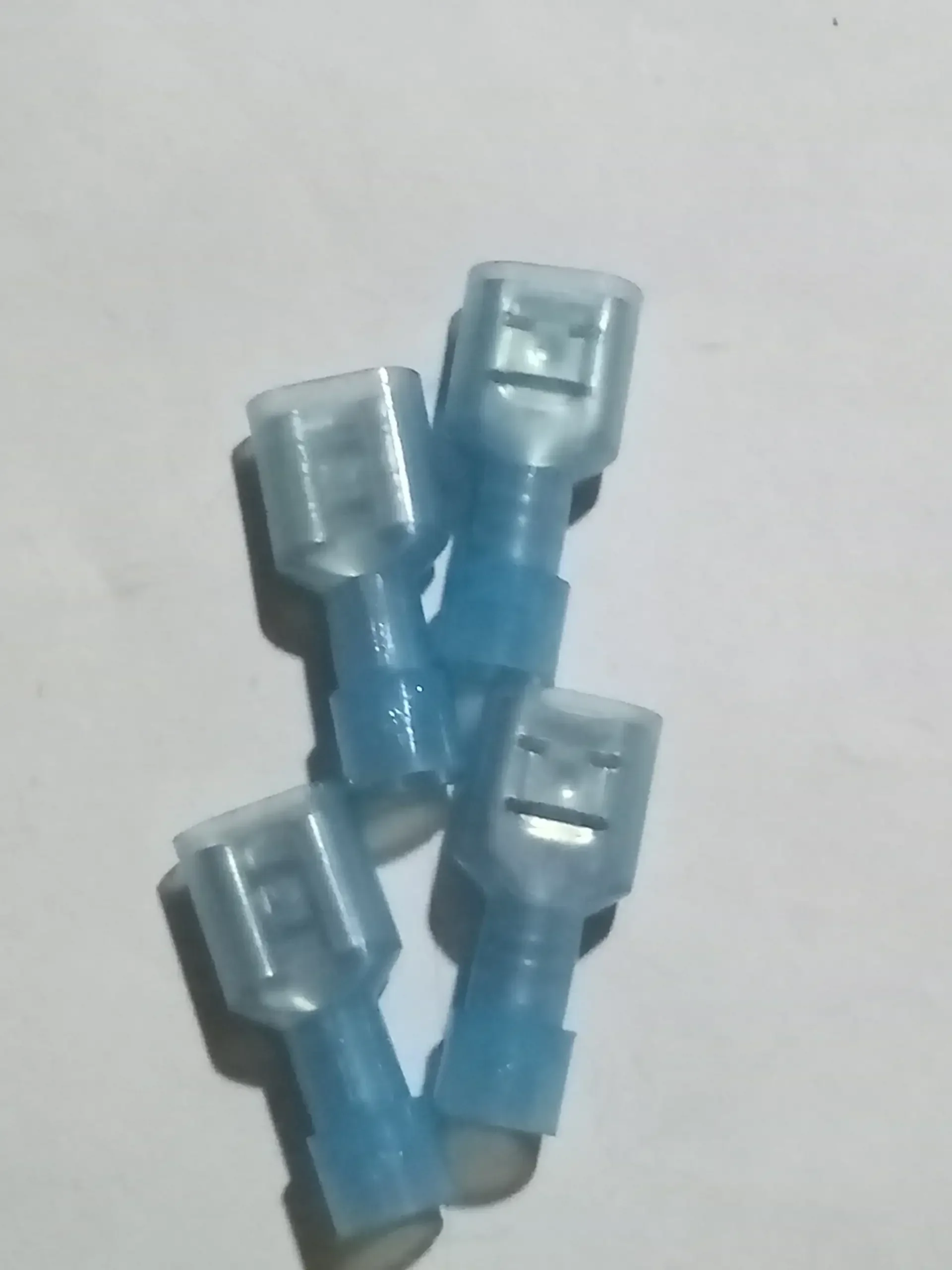 Terminal  conector hembras celeste 